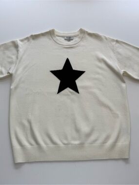 Crewneck Sweater with Black Star - Ivory